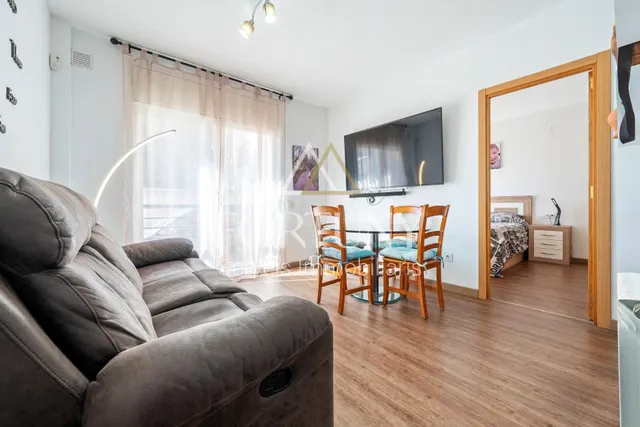 Piso en venta en Calle Vinyols, Montbrio. - foto 4