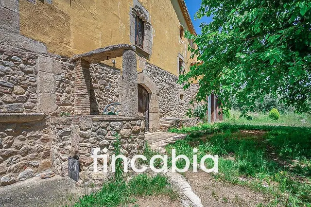 Masía catalana y finca rústica en venta en Santa Coloma de F - foto 4