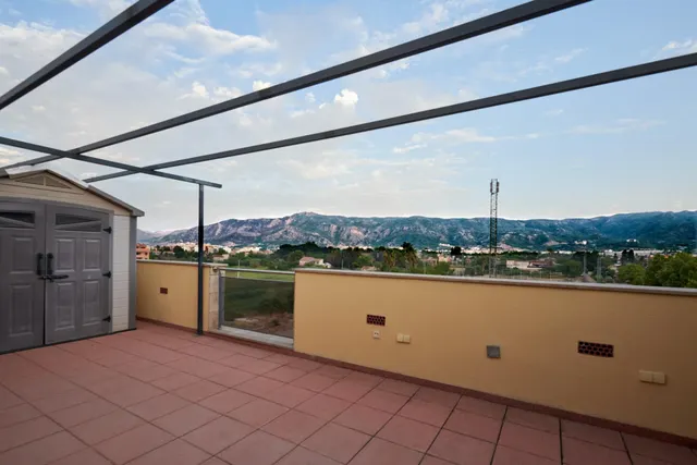 Precioso ático con vistas maravillosas — 26