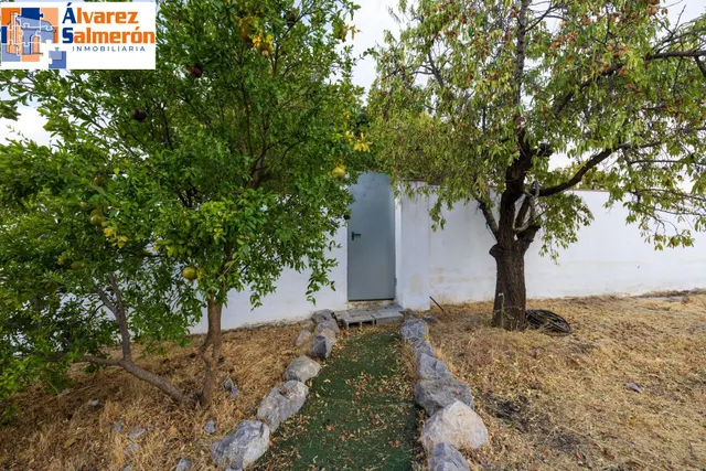 Casa independiente en Otura — 30