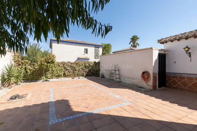 TU NUEVA VIVIENDA EN URBANIZACION EXCLUSIVA JUNTO A GRANADA - foto 4