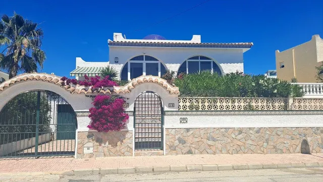 Villa 3 habitaciones 173m² en venta - Pueblo 9 - foto 2