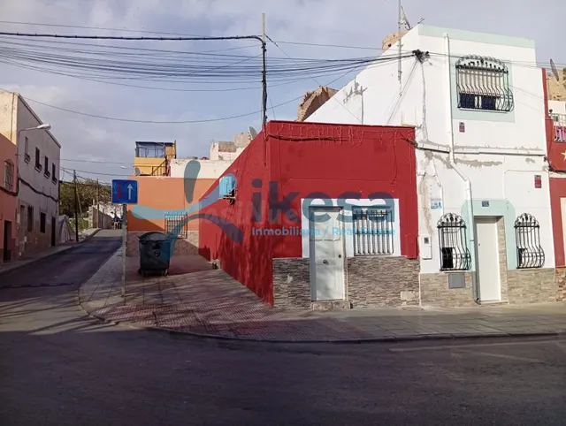 Se vende Casa en la localidad de Almería