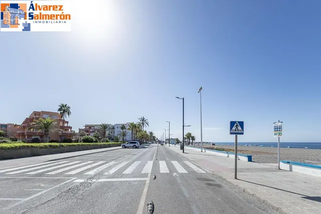 Piso en Jardines del Mar, Salobreña. — 40