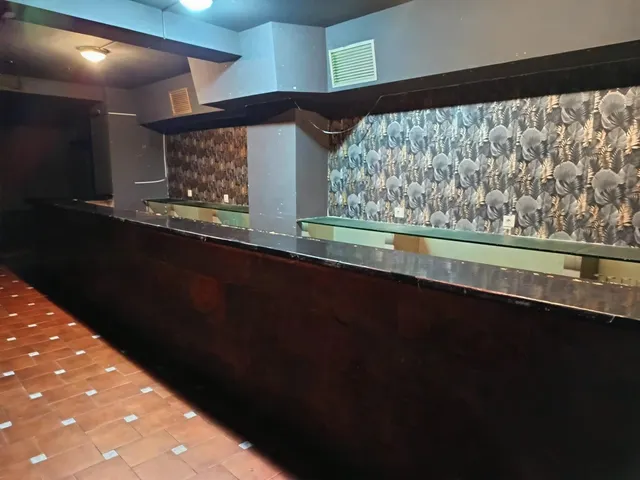 Venta local comercial en el centro de Zalla — 5