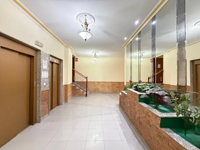 Apartamento 2 habitaciones 65m² en venta - Estacion de autobuses — 36
