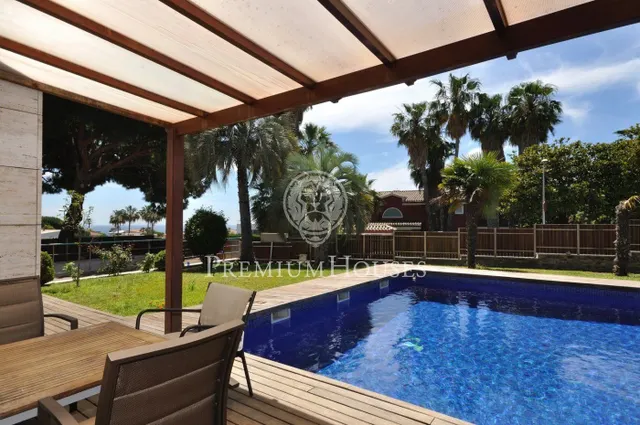 Casa en venta en Alella: Exclusiva urbanización 'Can Teixidó' — 4