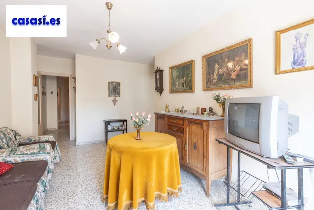 Piso con terraza y gran potencial junto a Camino de Ronda — 7