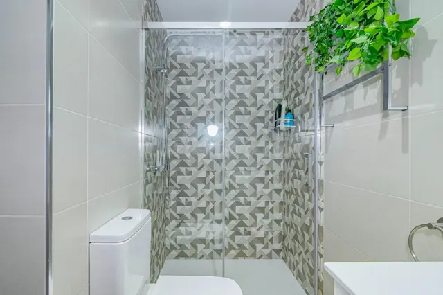 Precioso duplex moderno con patio — 27