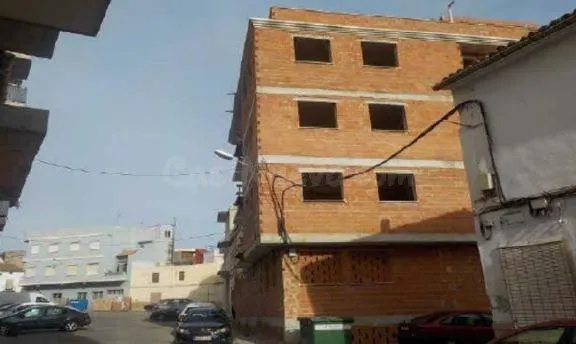 Venta de Edificio + 16 Apartamentos + 3 Trasteros + 6 Garaje