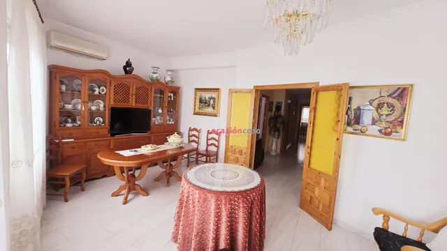 LOCAL Y PISO  EN VENTA EN EL VISO — 38