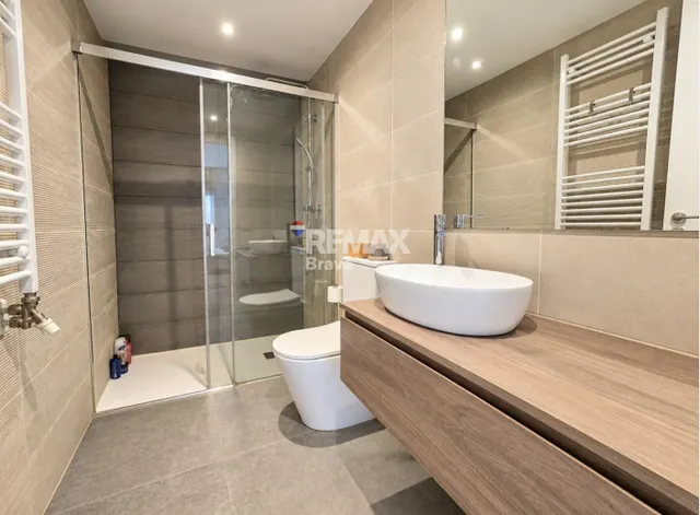 GIA46AC - Girona centro | Piso moderno en el centro de Girona con balcón, parking y trastero — 26