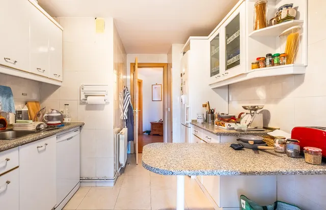 Oportunidad! Piso en Urb. Las Suertes — 21