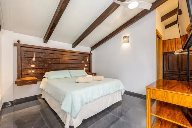 Chalet 6 habitaciones 336m² en venta - Costa del Sol — 37
