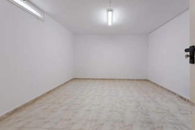 Espectacular Chalet de 4 habitaciones en Tarragona - ¡Tu Nuevo Hogar Te Espera! — 47