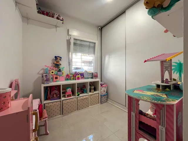 Piso en venta en Calle Pintor Soriano Quiros s/n — 11