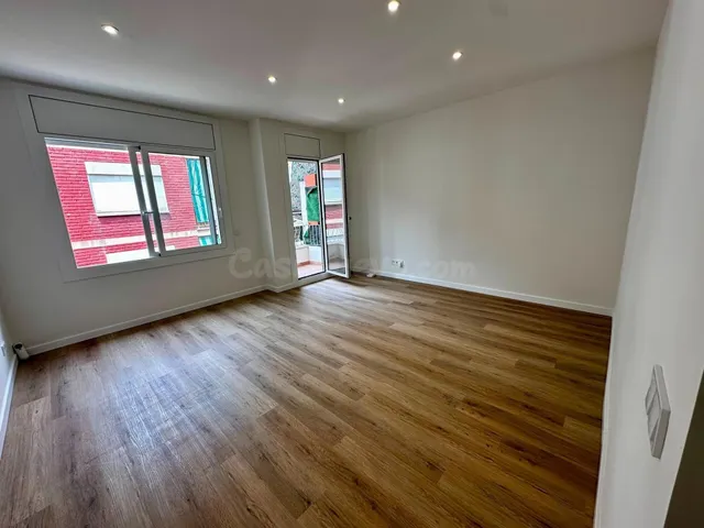 Piso 2 habitaciones 77m² en venta - La Gavarra
