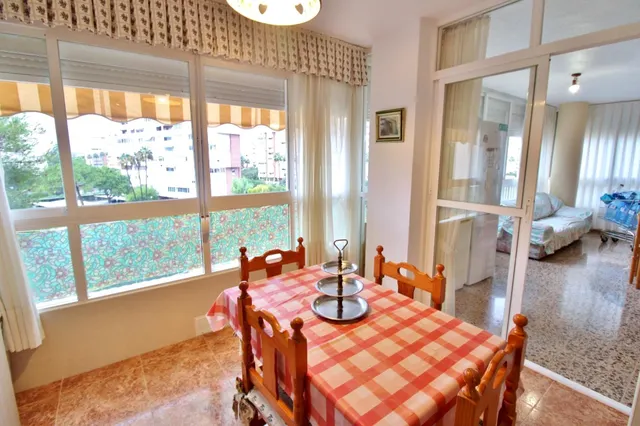 Vive la luz y el espacio en este amplio piso de Garden Playa! — 29