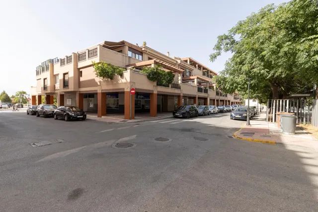 PISO CON TERRAZA EN ATARFE! — 42