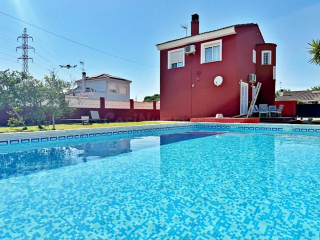 ¡Chalet de Ensueño en Llíria: Listo para Entrar a Vivir y Di - foto 3