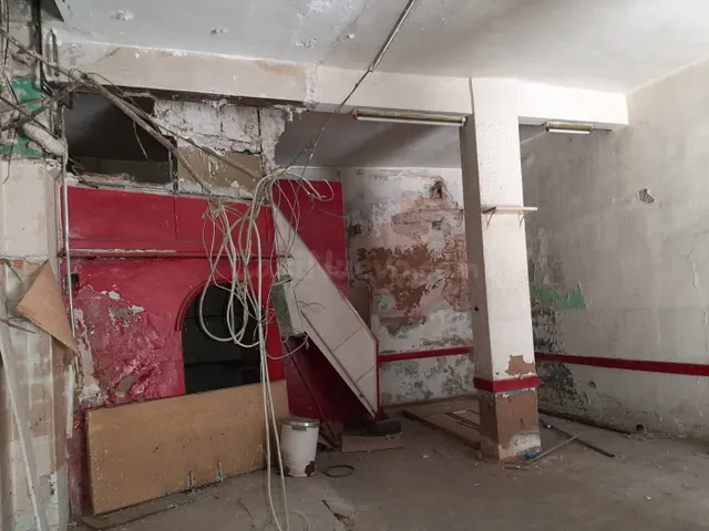 Local comercial 77m² en alquiler - El Pilar - foto 2