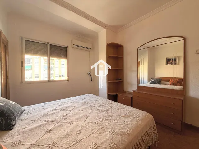 Piso en venta en Alicante. zona de campoamor, 75m2, 3 habitaciones, 1 bajo, cuarta planta sin ascensor — 29