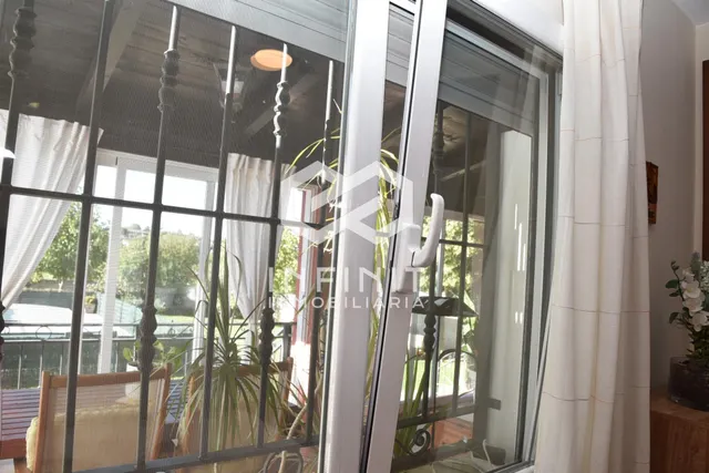 Una casa que impresiona por fuera y enamora por dentro... ¡IMAGINA TUS VERANOS AQUÍ! Piscina, barbacoa, pérgola y zona chill out — 33