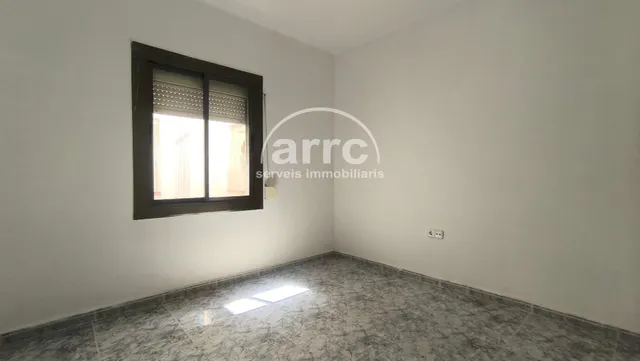 PISO AMPLIO CON GRAN TERRAZA PRIVADA - MATARÓ ( ELS MOLINS ) — 25
