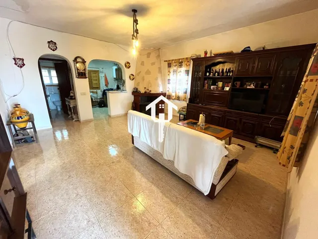 Casa adosada independiente en venta en el Rebolledo, elche. 3000m2 de parcela y 120 m2 de vivienda — 12