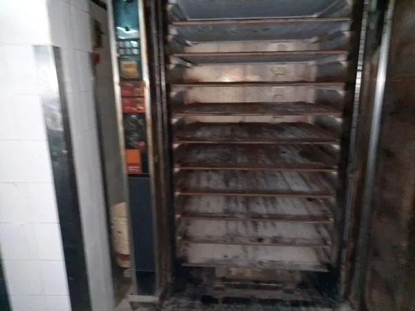 Local comercial panaderia — 13
