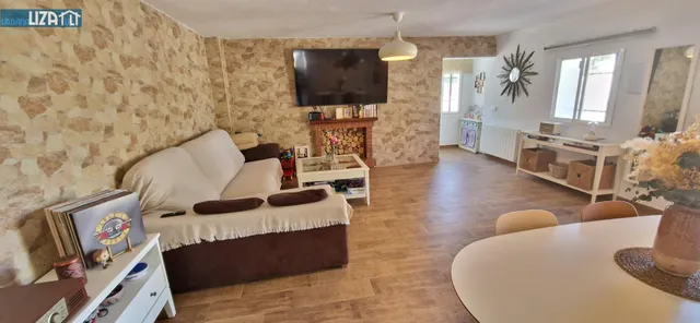 Encantadora Parcela Rústica con Piscina Privada y Chalet en Entorno Tranquilo — 15