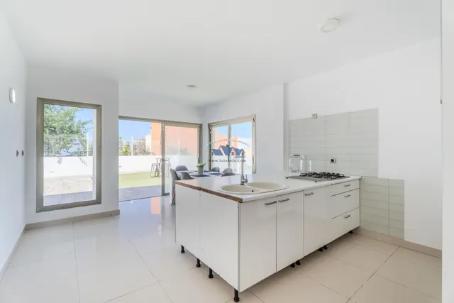 Chalet independiente en venta — 10