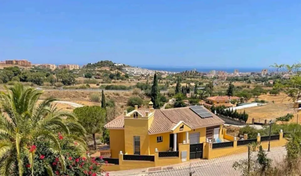 Chalet 4 habitaciones 321m² en venta - Riviera del sol