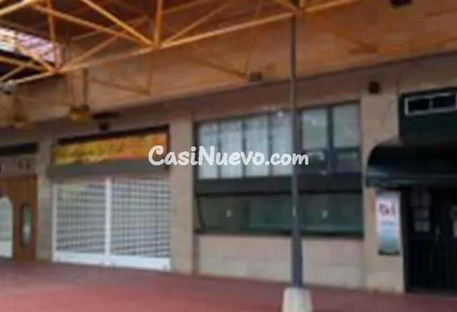 Locales y oficinas en el Centro Comercial La Ciel. - foto 5