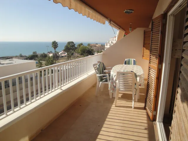 PISO EN ALQUILER  TEMPORAL EN SANTA POLA DEL ESTE — 3