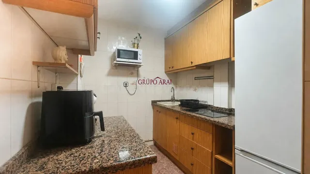 Se vende piso en calle Valencia - foto 3