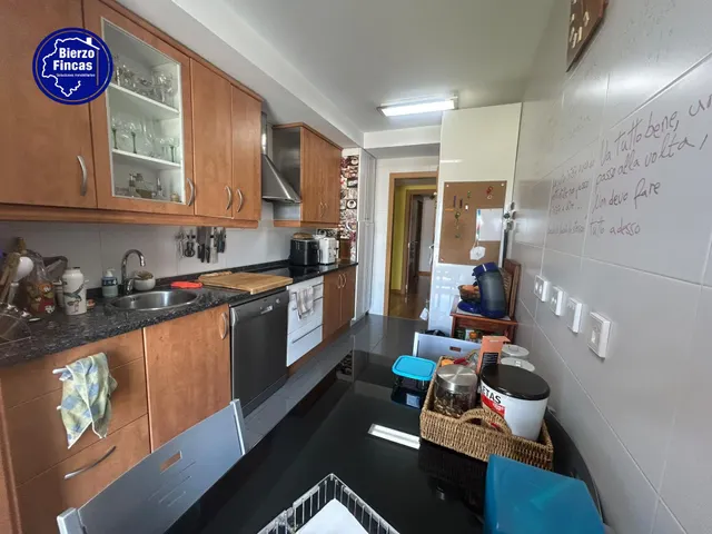 **se vende piso en la rosaleda, Ponferrada** — 8
