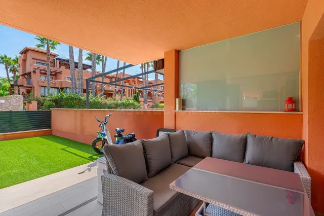APARTAMENTO DE 2 DORMITORIOS Y 2 BAÑOS EN ORIHUELA COSTA — 6