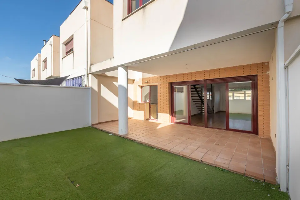 Casa en venta en belicena, Granada | espacio, luz y posibilidades