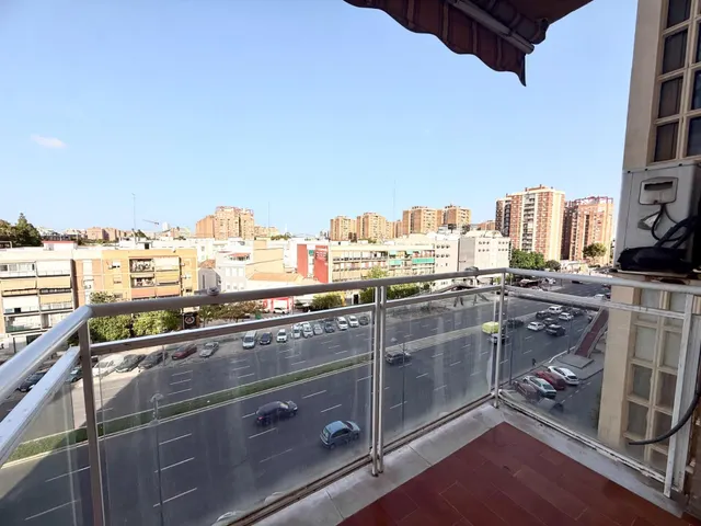 Piso de 1 habitación en venta en Avda. Ausias March — 5
