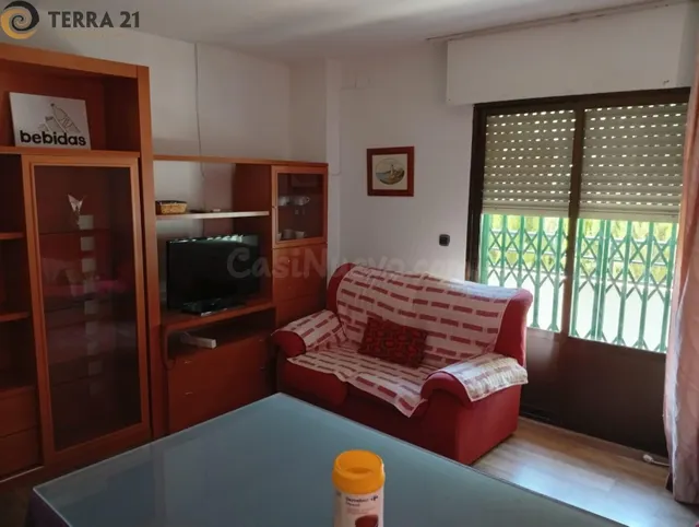 Habitación en alquiler para chica estudiante junto a la Univ - foto 3