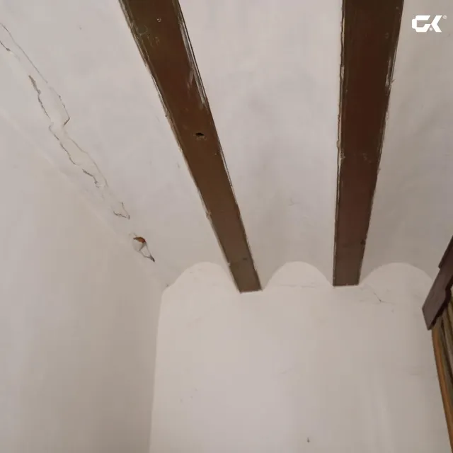 Casa con alma en Zarcilla de Ramos: arcos, vigas y un patio que espera — 42