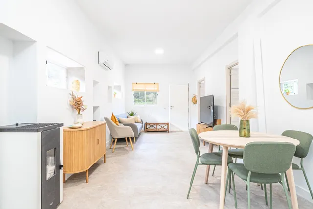 Finca rústica con terreno y casa reformada — 11
