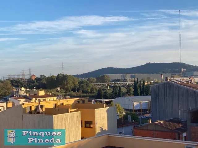 Edificio con local y 2 viviendas en Tordera — 33