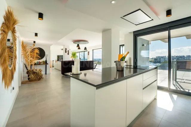 Apartamento 3 habitaciones 180m² en venta - Costa Del Sol - foto 3