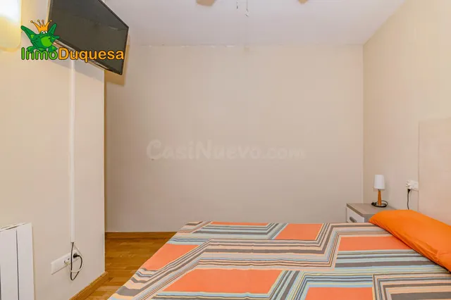 Piso en la Zubia con Plaza de aparcamiento y trastero. — 19