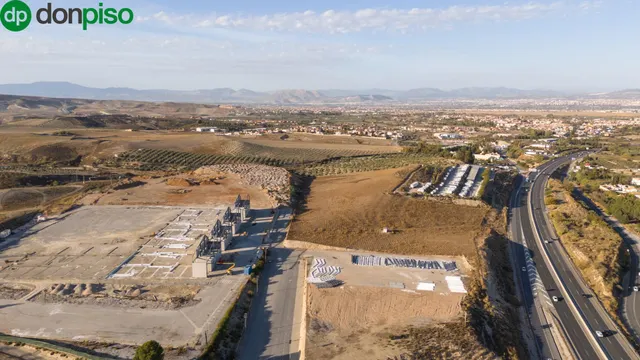 Amplio Terreno Rural en Avda Suspiro del Moro, Otura — 27