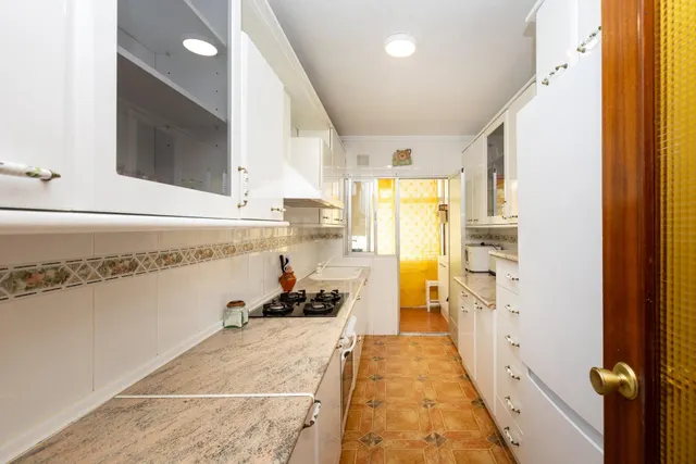 !Fantástica vivienda en alquiler en Villarejo! con terraza - foto 4
