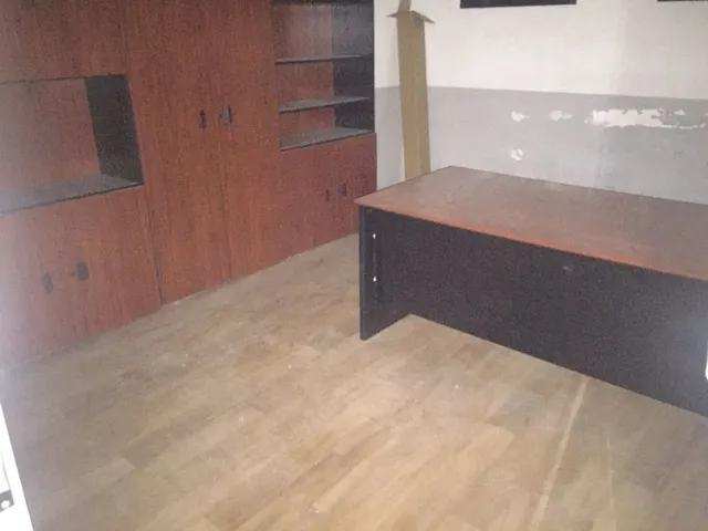 LOCAL COMERCIAL DE 400 M2 EN EL CENTRO DE SANT VICENS DELS HORTS — 15
