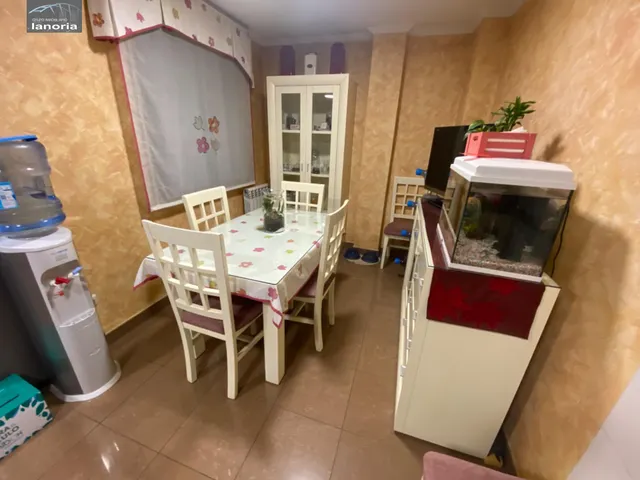 Grupo la Noria VENDE ADOSADO Amueblado y Equipado. Zona Barrio IMAGINALIA — 16